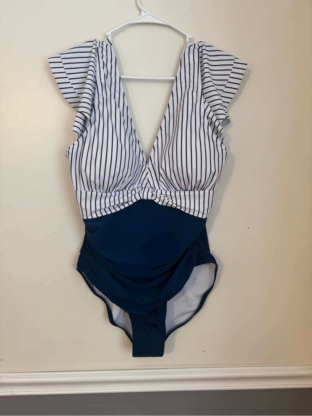 Blooming Jelly Striped & Navy One-Piece Swim with Flutter Sleeves size XXL NWOT